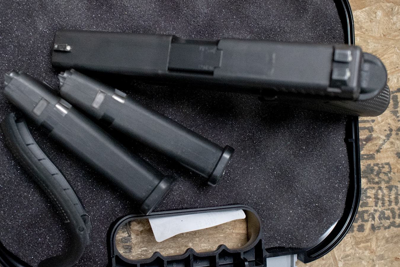 GLOCK 17 Gen4 9mm Police Trade-in Pistol with Three Magazines and Original Box
